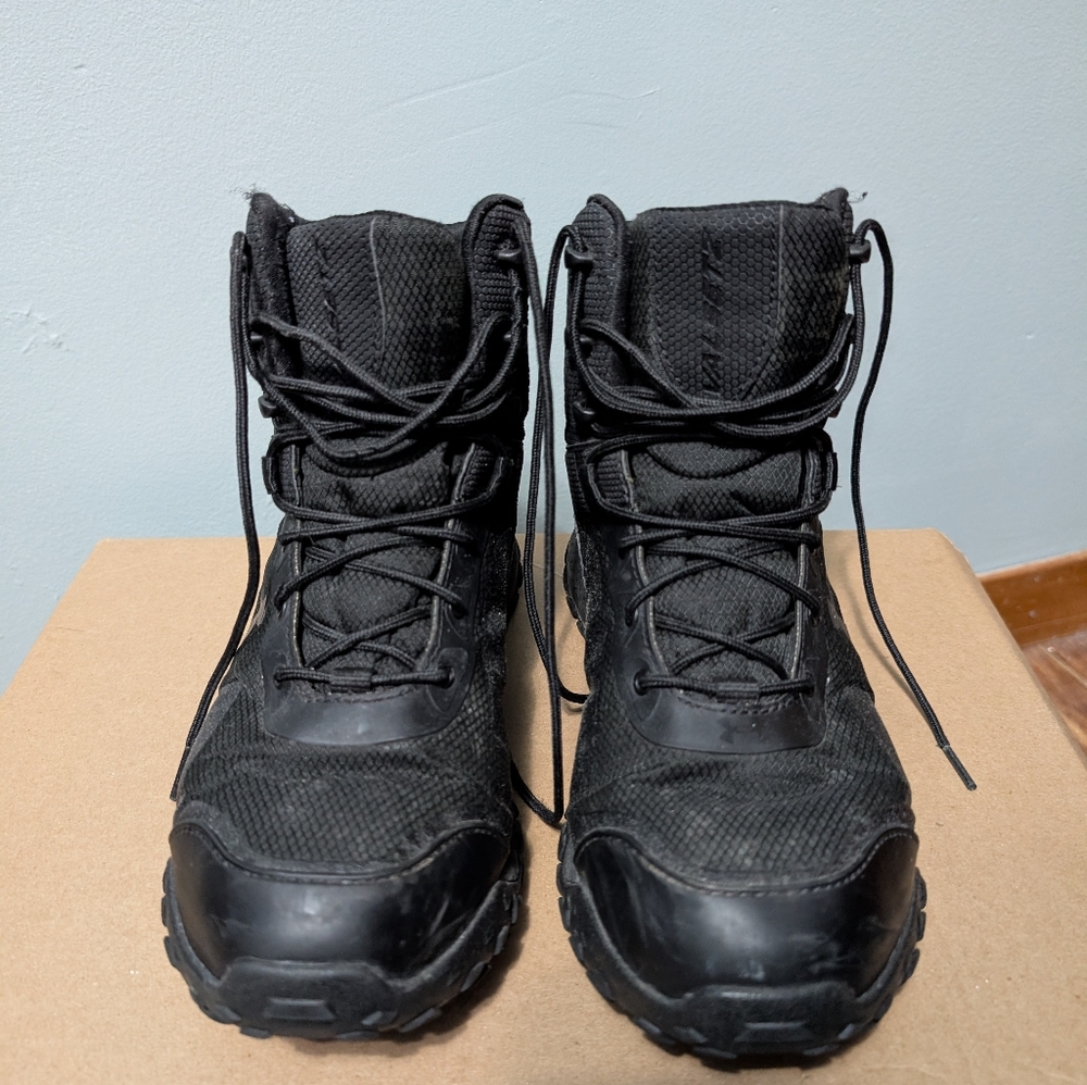 Under Armour Valsetz Boots. Size 8